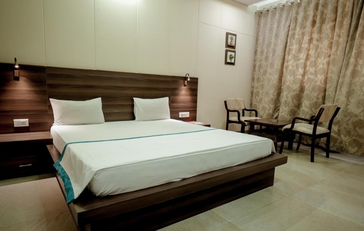 Hotel Highway King Behror المظهر الخارجي الصورة